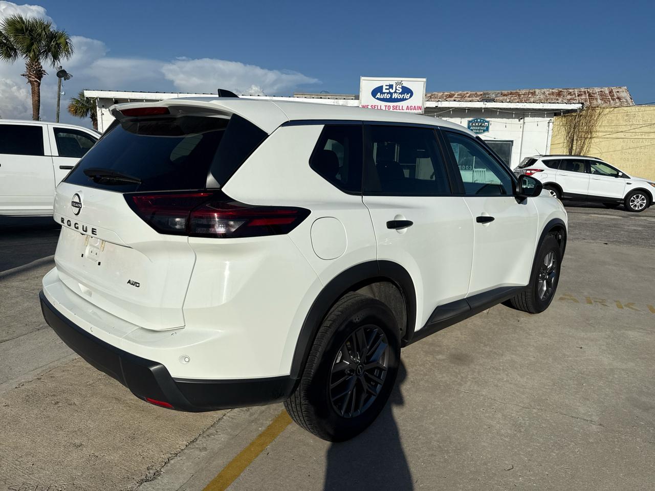 Nissan Rogue AWD S 2024