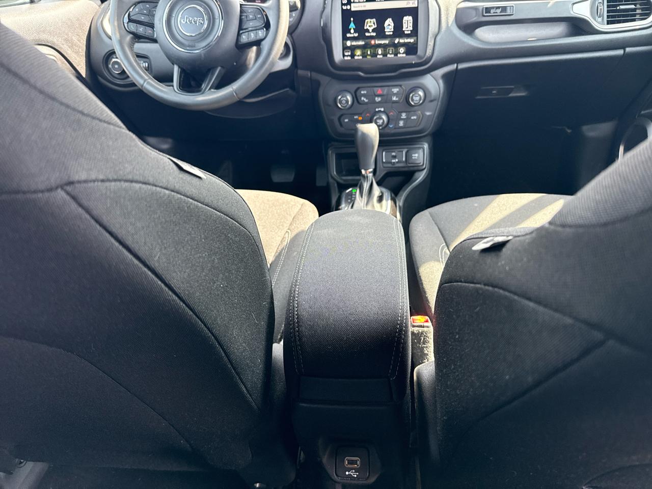 Jeep Renegade Latitude FWD 2021