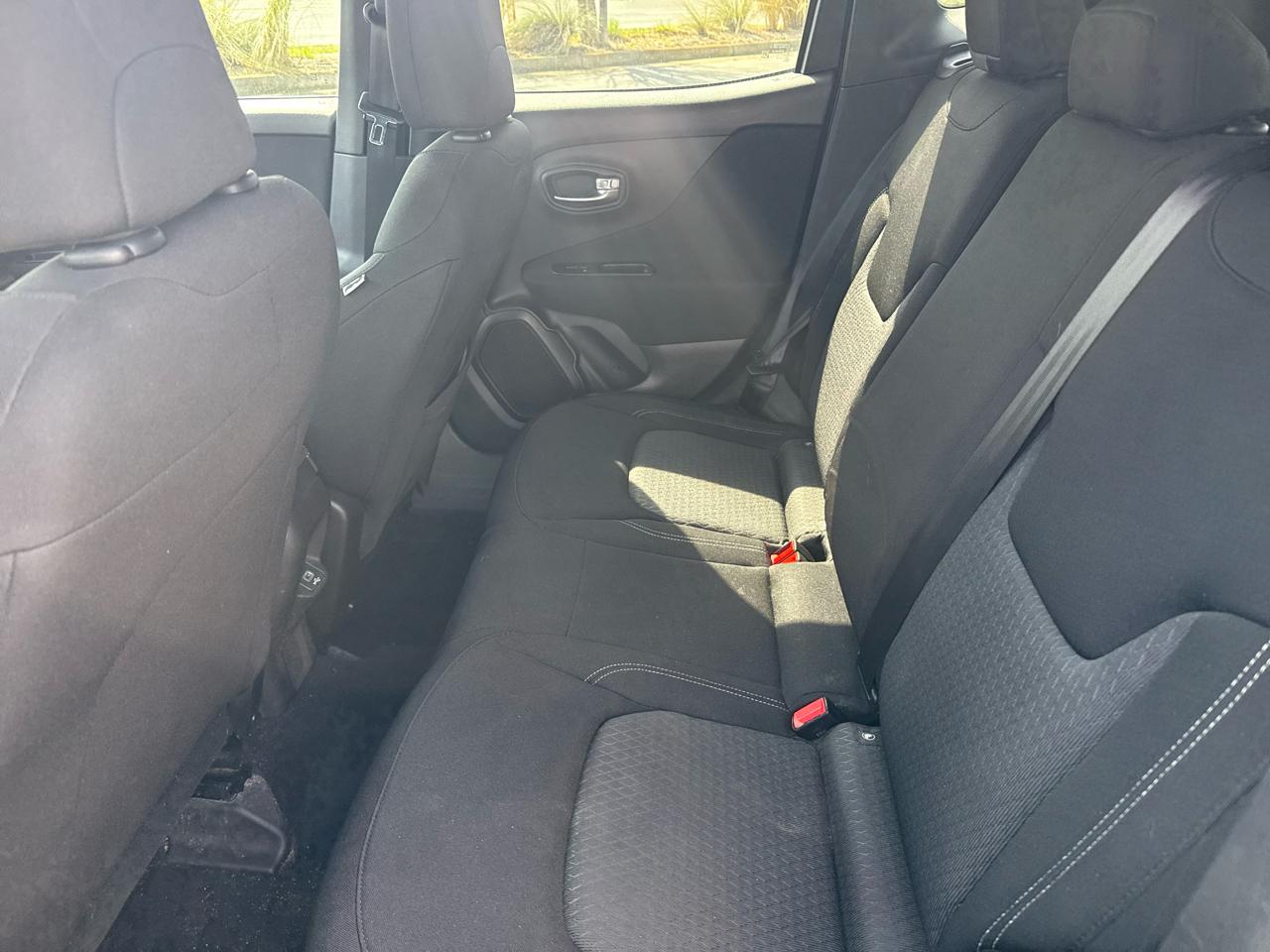 Jeep Renegade Latitude FWD 2021