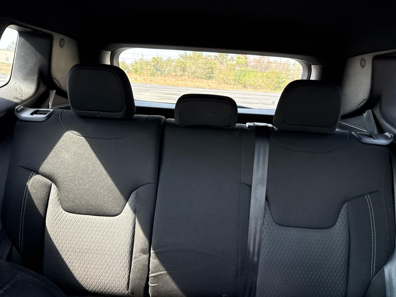 Jeep Renegade Latitude FWD 2021