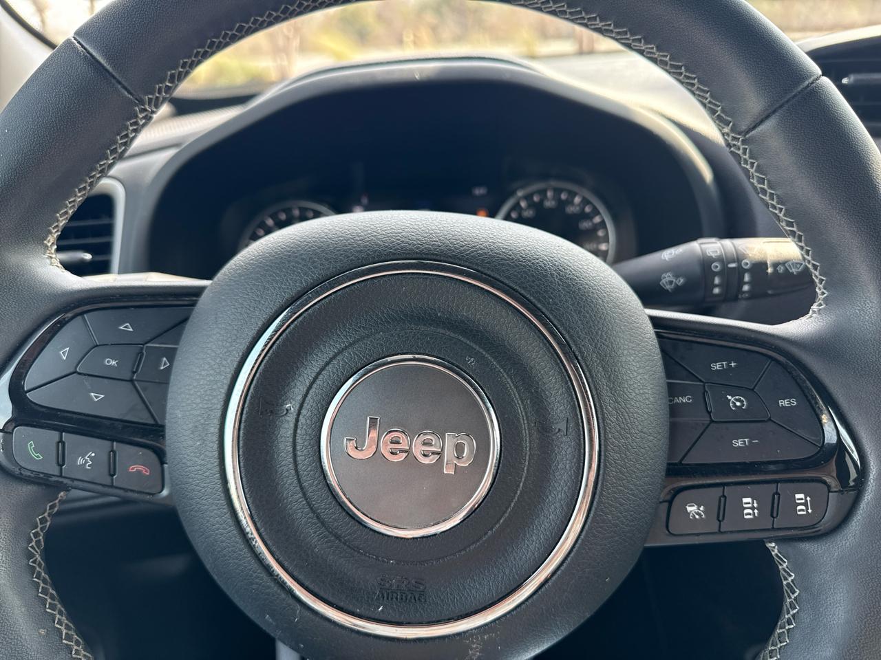 Jeep Renegade Latitude FWD 2021