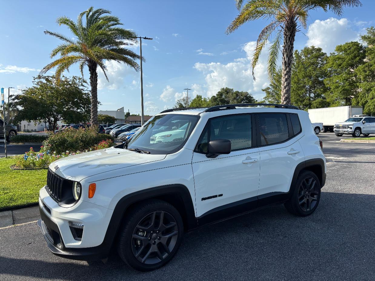 Jeep Renegade Latitude FWD 2021
