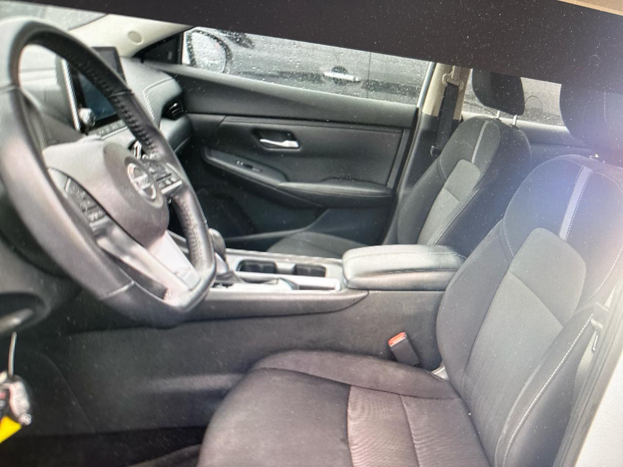 Nissan Sentra SV CVT 2023