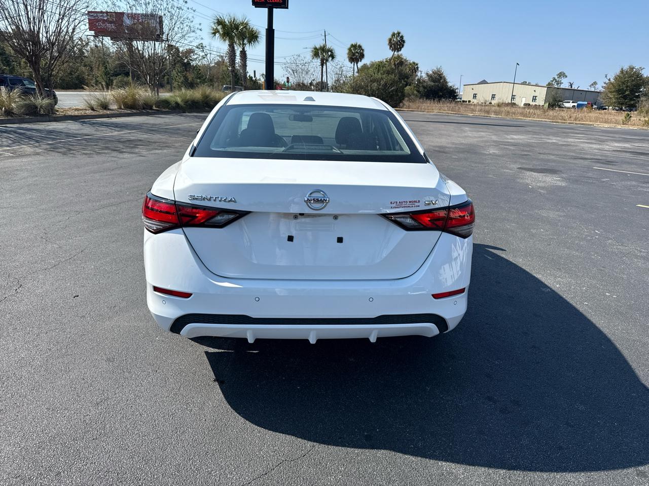 Nissan Sentra SV CVT 2023