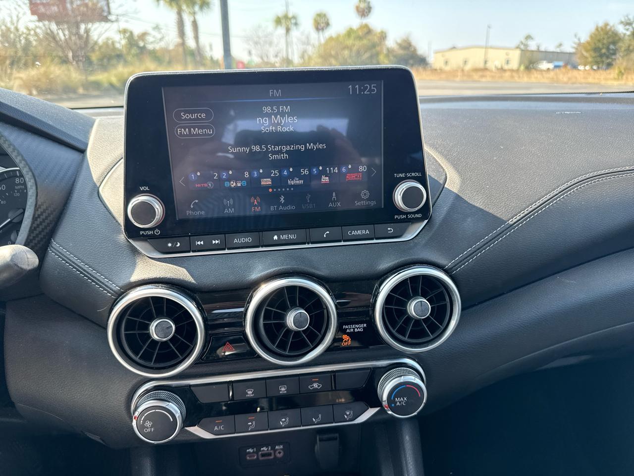 Nissan Sentra SV CVT 2023