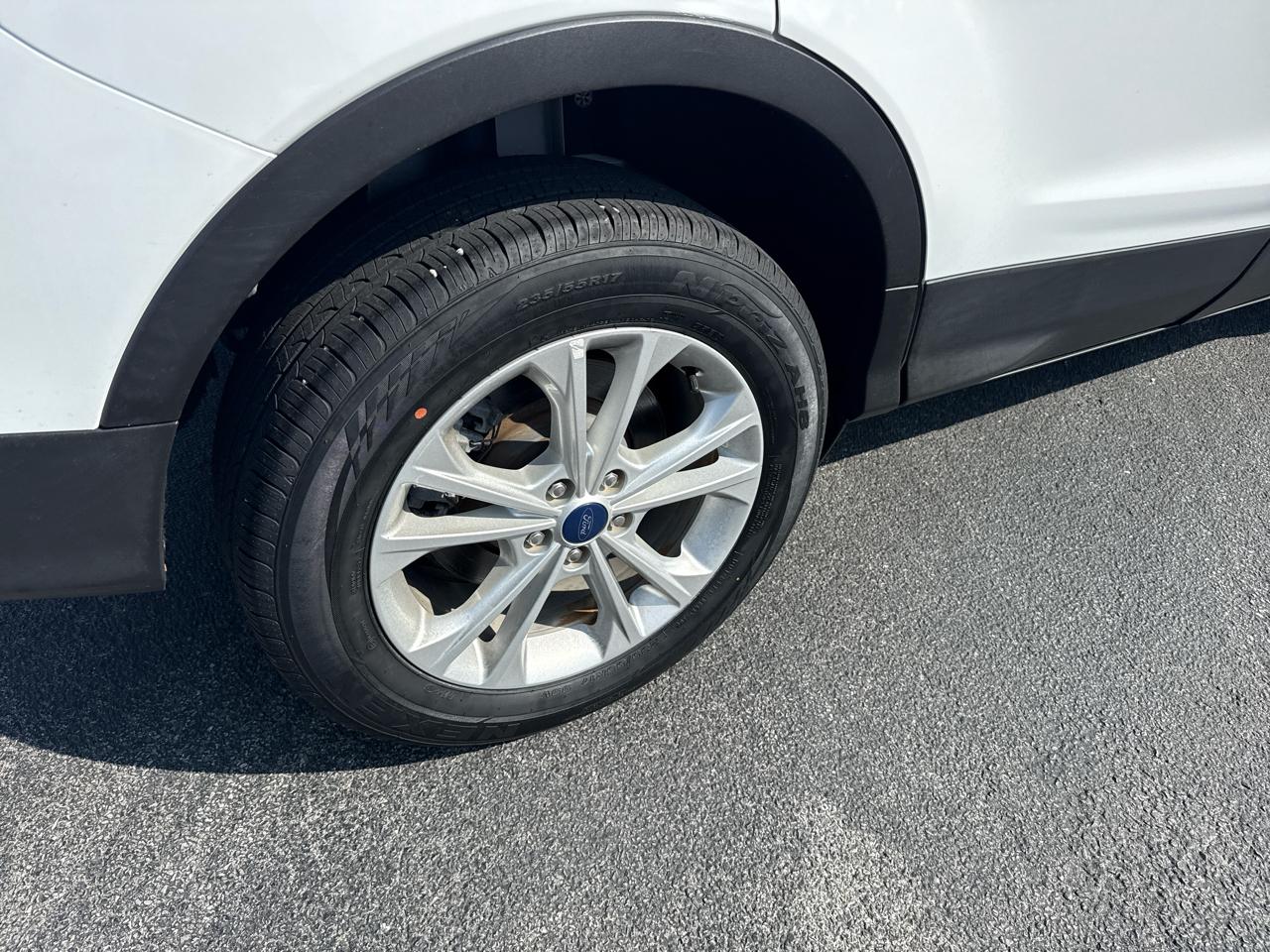 Ford Escape SE FWD 2018