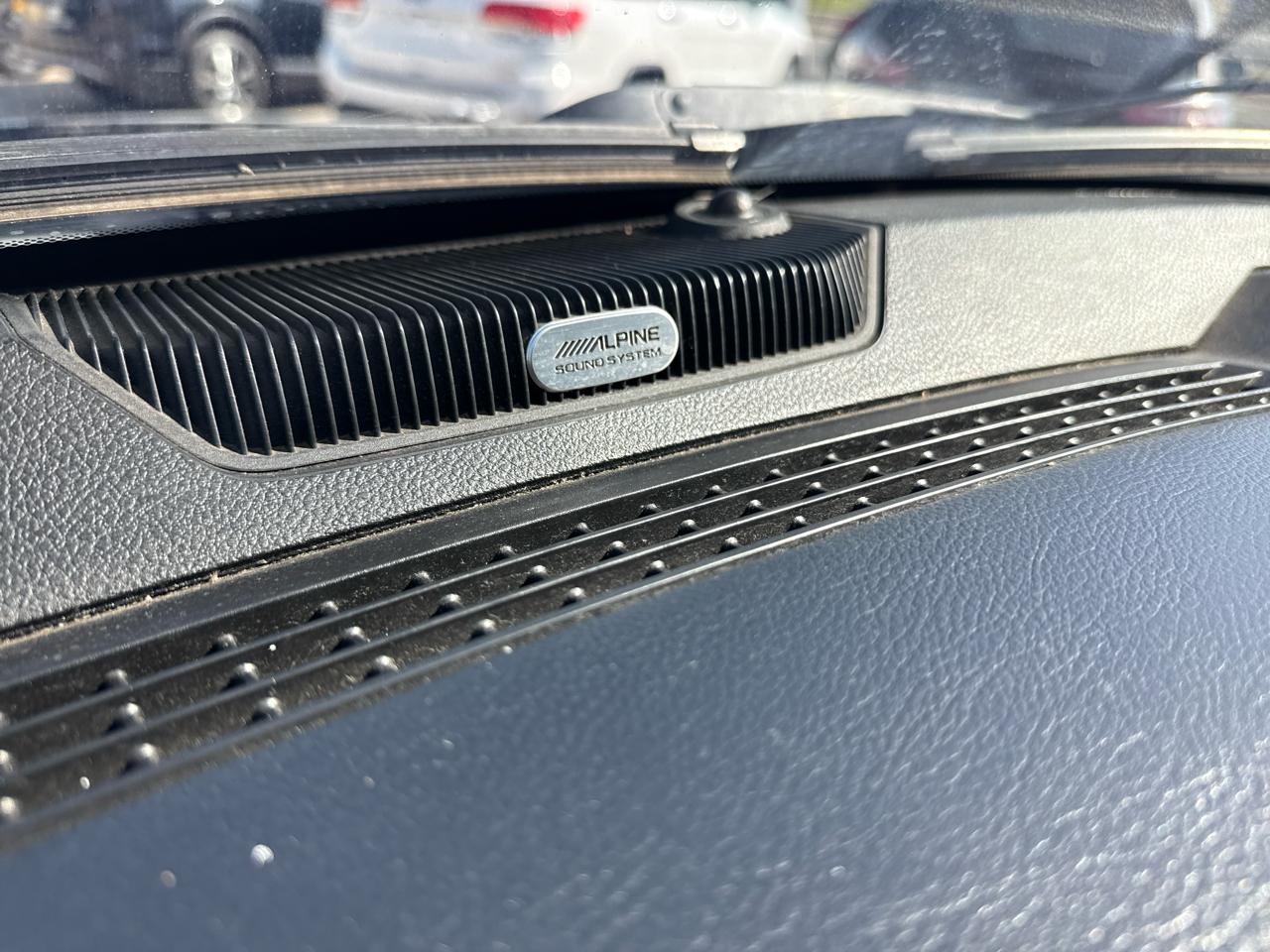 RAM 1500 Laramie 4x4 Crew Cab 5'7" Box 2017