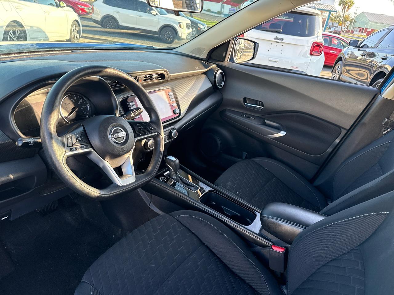 Nissan Kicks SV FWD 2023