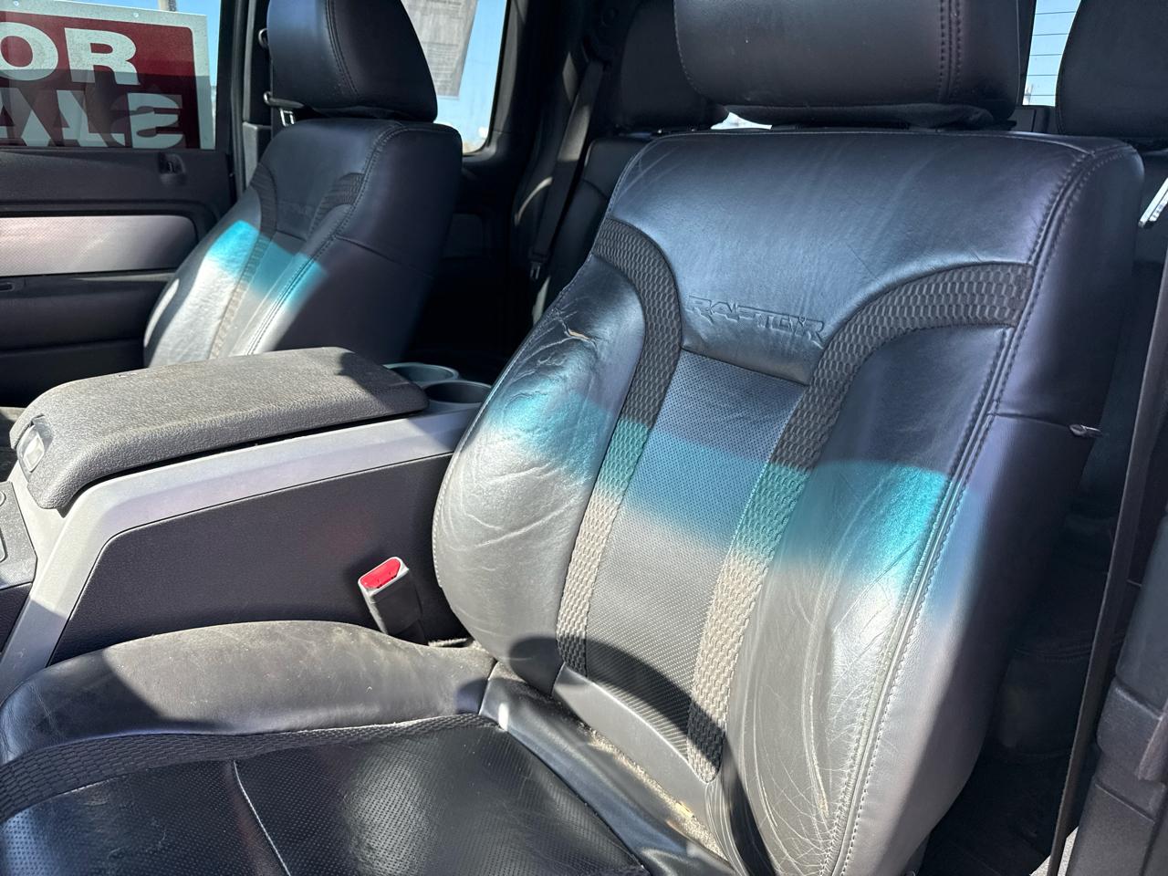 Ford F-150 4WD SuperCab 133" SVT Raptor 2011