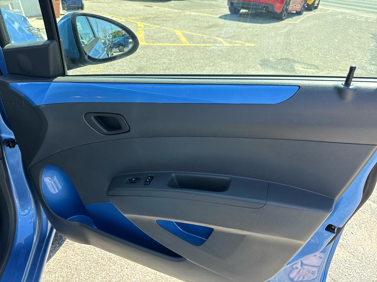 Chevrolet Spark 5dr HB Man LT w/1LT 2014