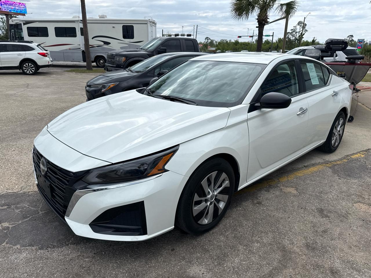 Nissan Altima 2.5 S Sedan 2024