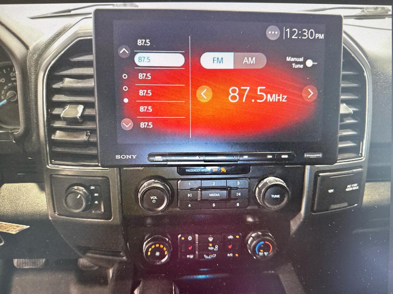 Ford F-150 4WD SuperCrew 139" XLT 2019