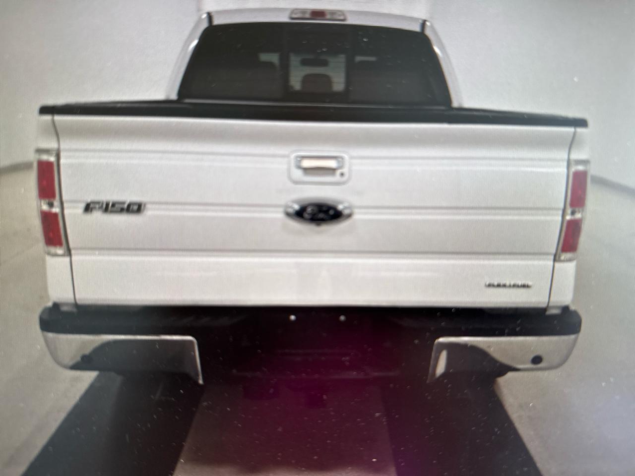 Ford F-150 4WD SuperCrew 145" Lariat 2014