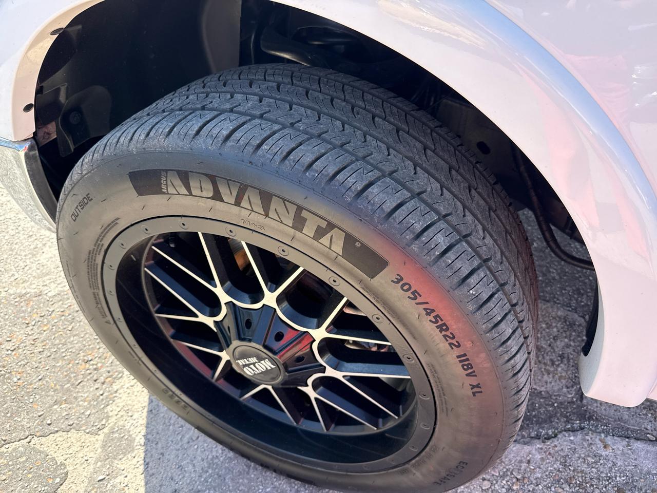 Ford F-150 4WD SuperCrew 145" Lariat 2014