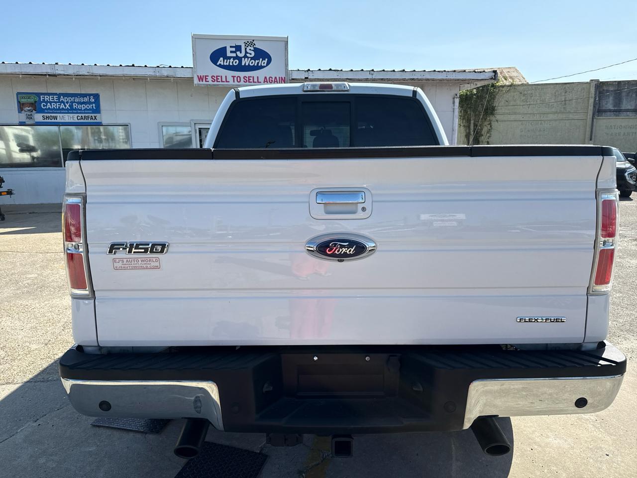 Ford F-150 4WD SuperCrew 145" Lariat 2014