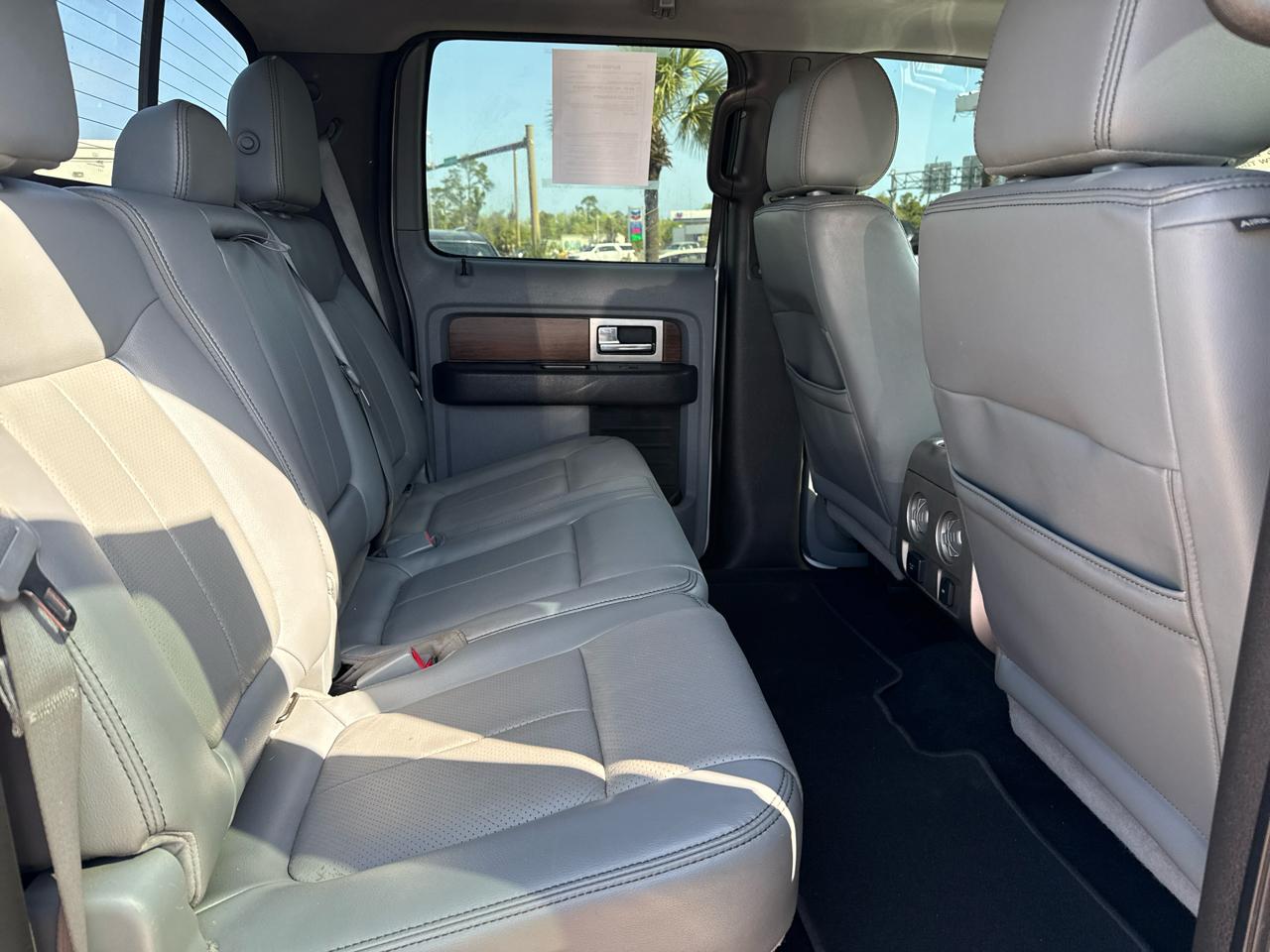 Ford F-150 4WD SuperCrew 145" Lariat 2014