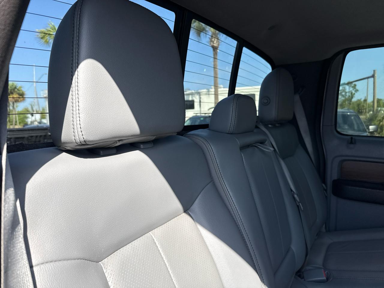 Ford F-150 4WD SuperCrew 145" Lariat 2014