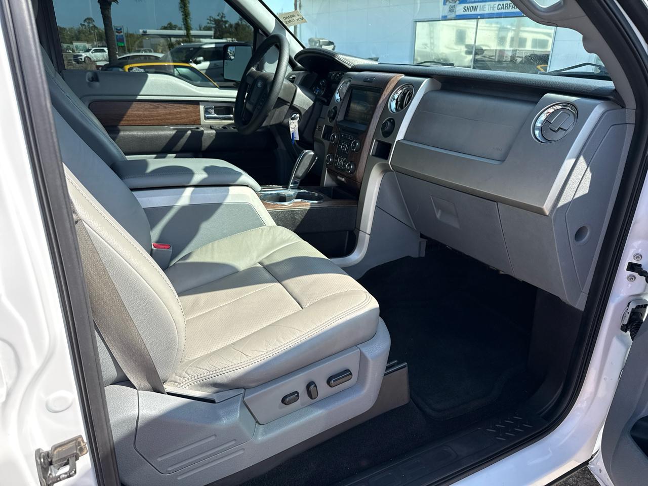 Ford F-150 4WD SuperCrew 145" Lariat 2014