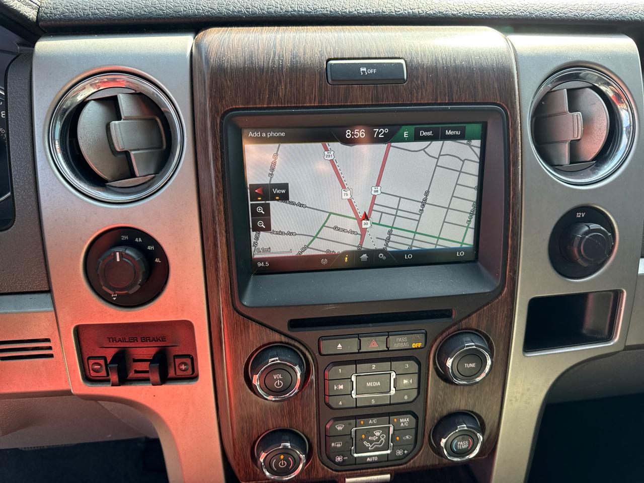 Ford F-150 4WD SuperCrew 145" Lariat 2014