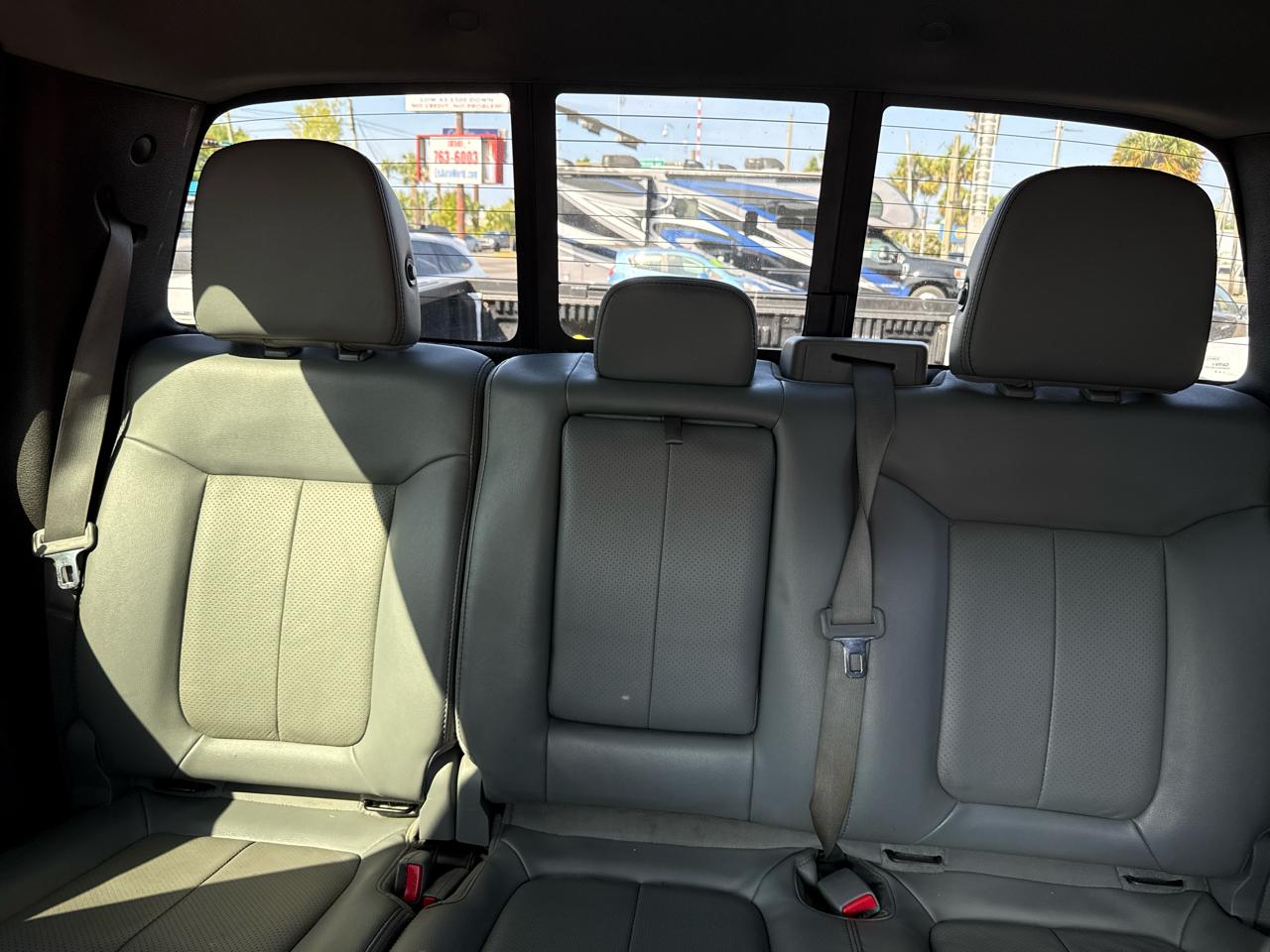 Ford F-150 4WD SuperCrew 145" Lariat 2014