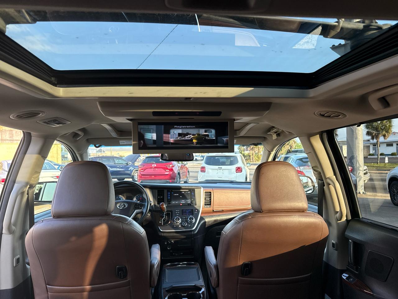 Toyota Sienna 5dr 8-Pass Van XLE Premium FWD (Natl) 2015