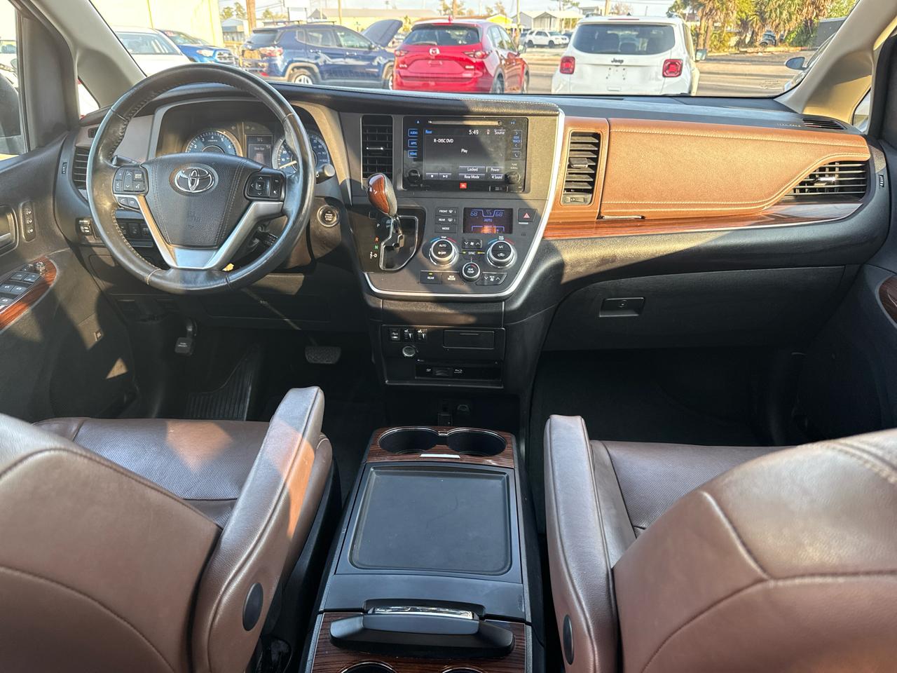 Toyota Sienna 5dr 8-Pass Van XLE Premium FWD (Natl) 2015