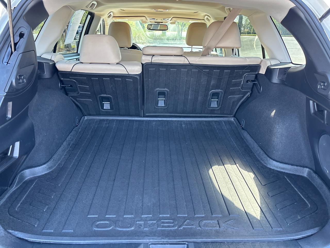 Subaru Outback 4dr Wgn 2.5i Limited 2016