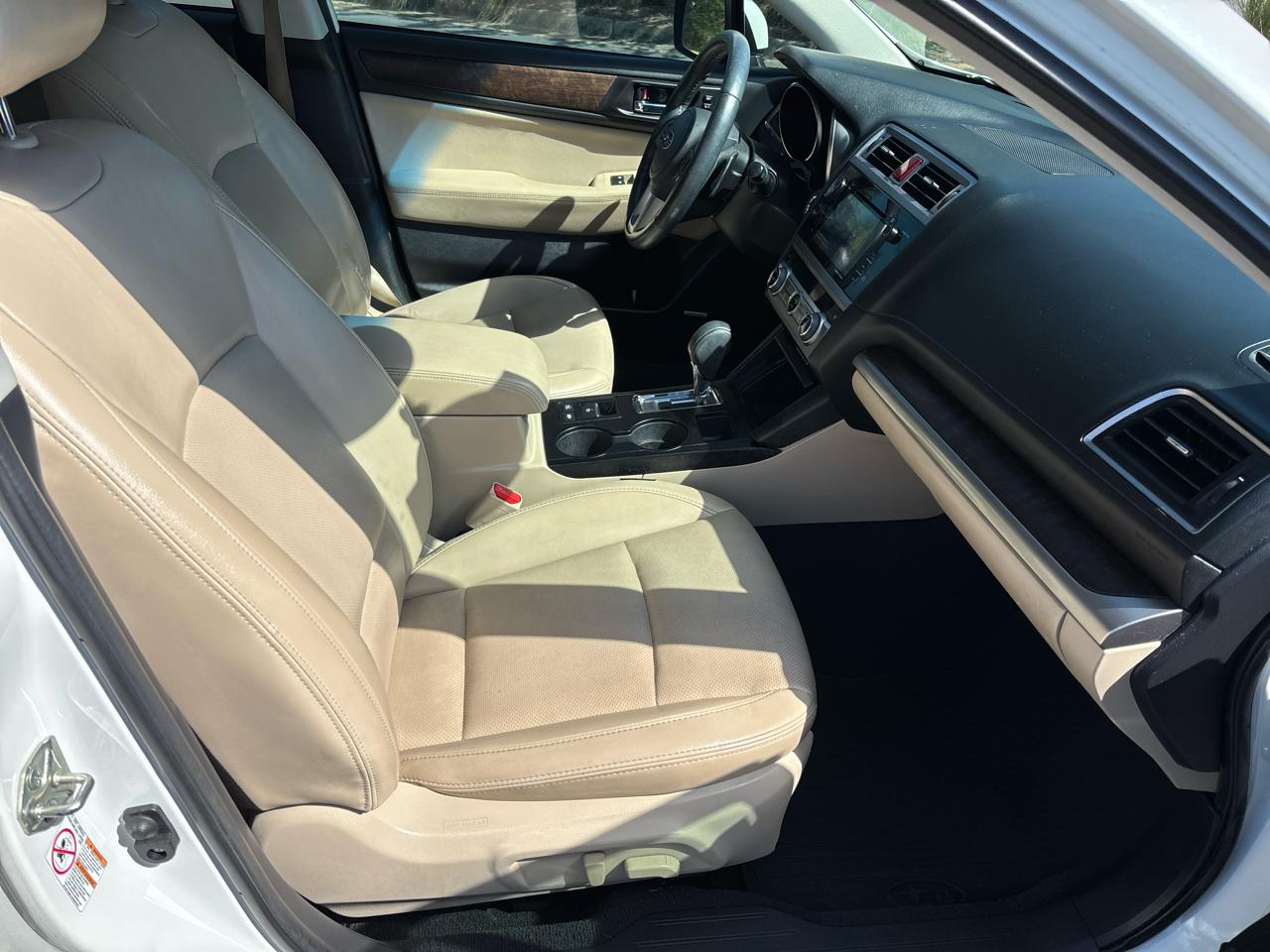 Subaru Outback 4dr Wgn 2.5i Limited 2016