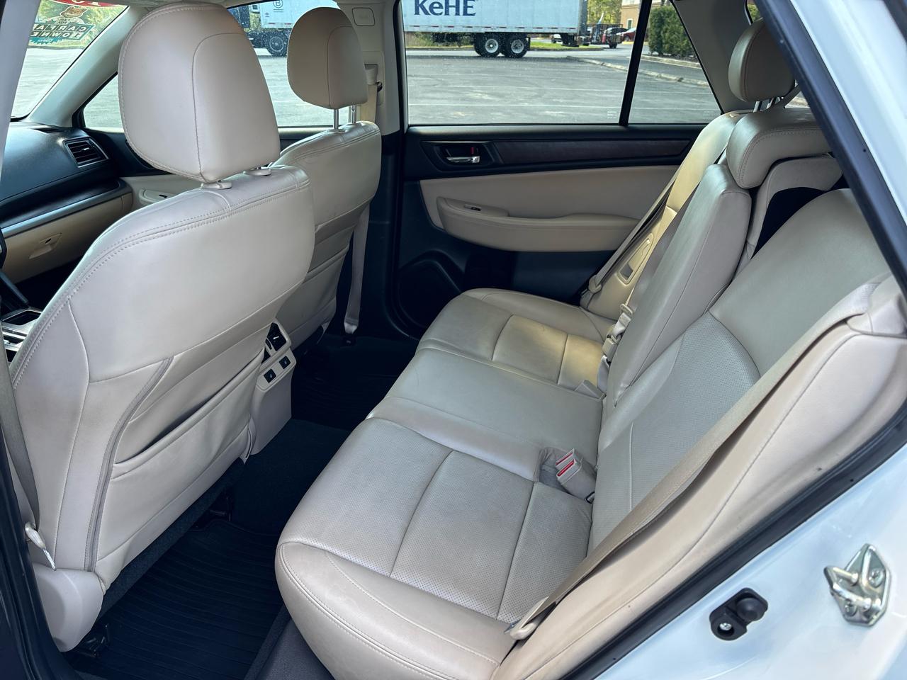 Subaru Outback 4dr Wgn 2.5i Limited 2016