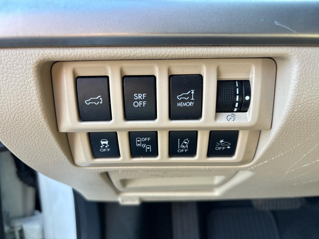 Subaru Outback 4dr Wgn 2.5i Limited 2016