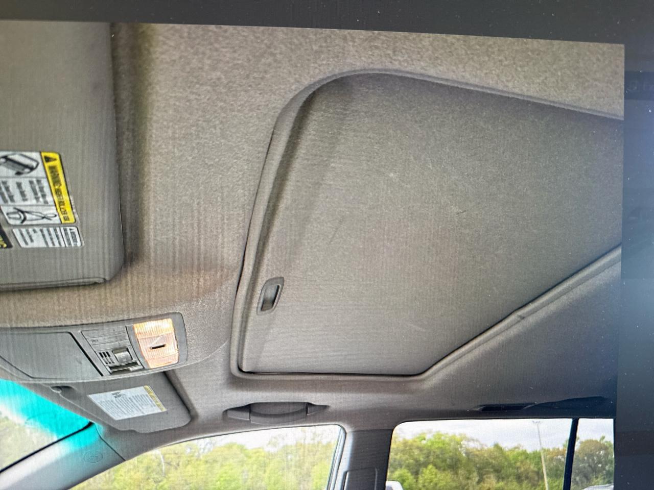 Toyota Highlander 4WD 4dr V6 Limited (Natl) 2012