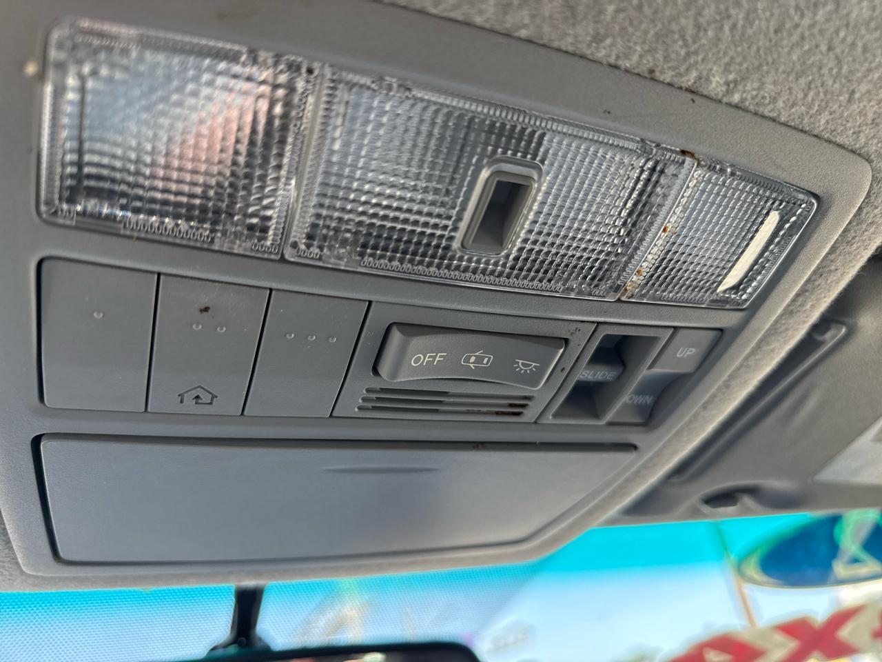 Toyota Highlander 4WD 4dr V6 Limited (Natl) 2012