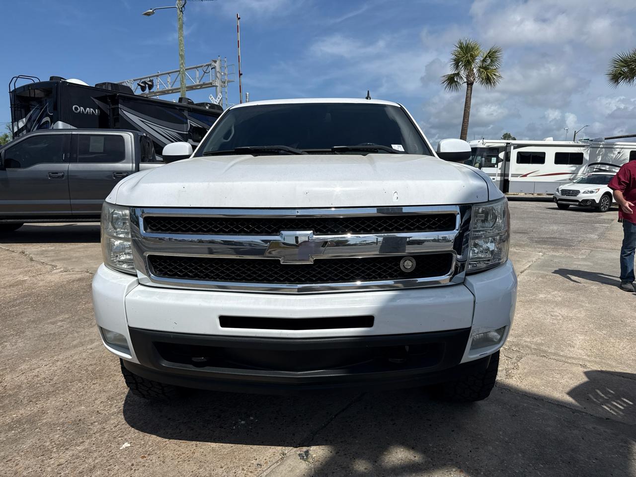 Chevrolet Silverado 1500 4WD Crew Cab 143.5" LTZ 2010