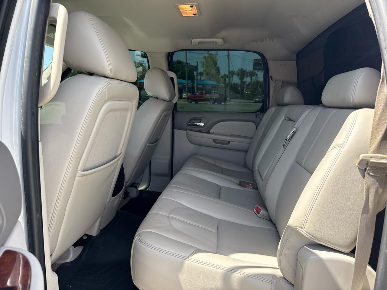 Chevrolet Silverado 1500 4WD Crew Cab 143.5" LTZ 2010