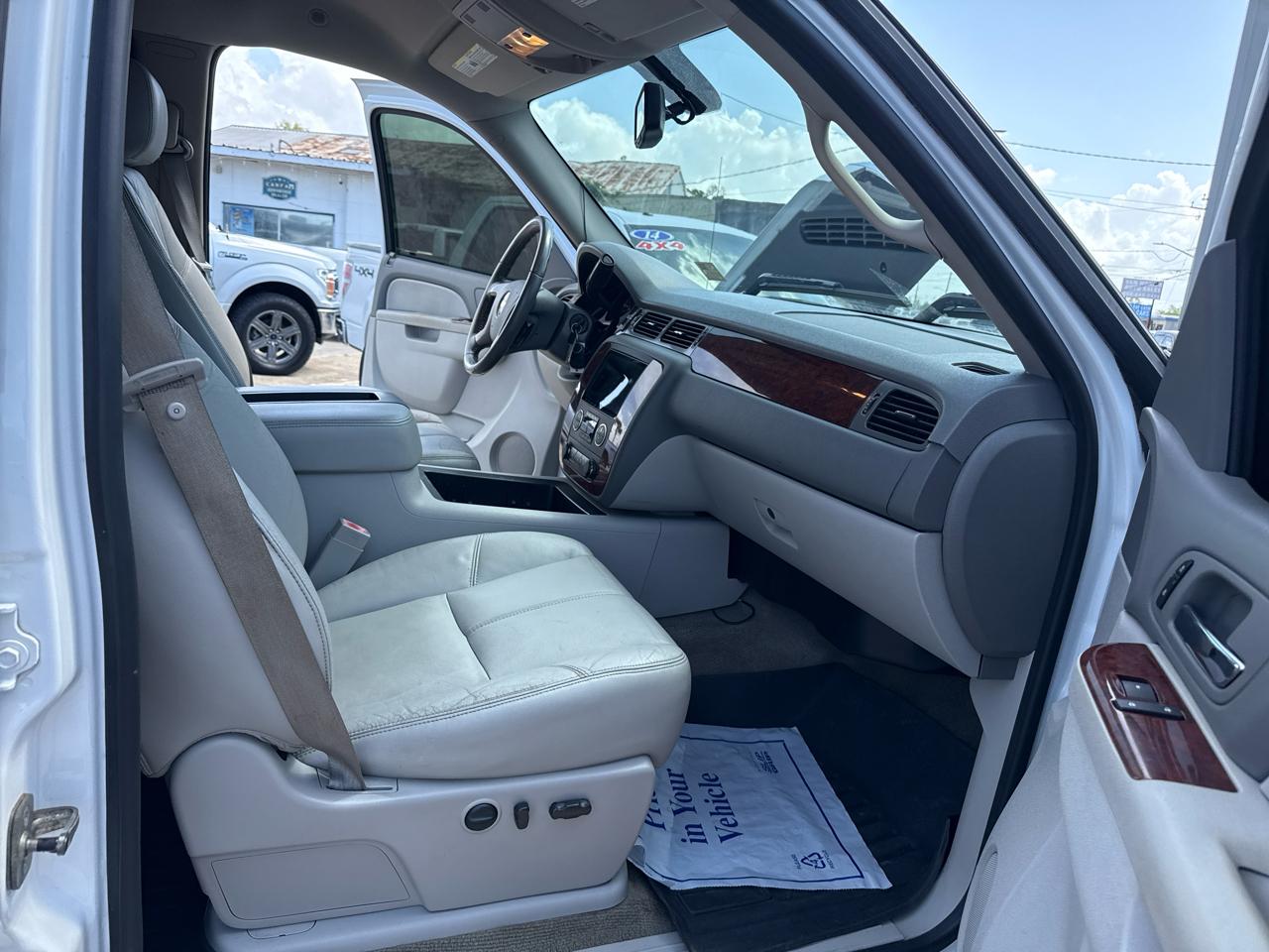 Chevrolet Silverado 1500 4WD Crew Cab 143.5" LTZ 2010