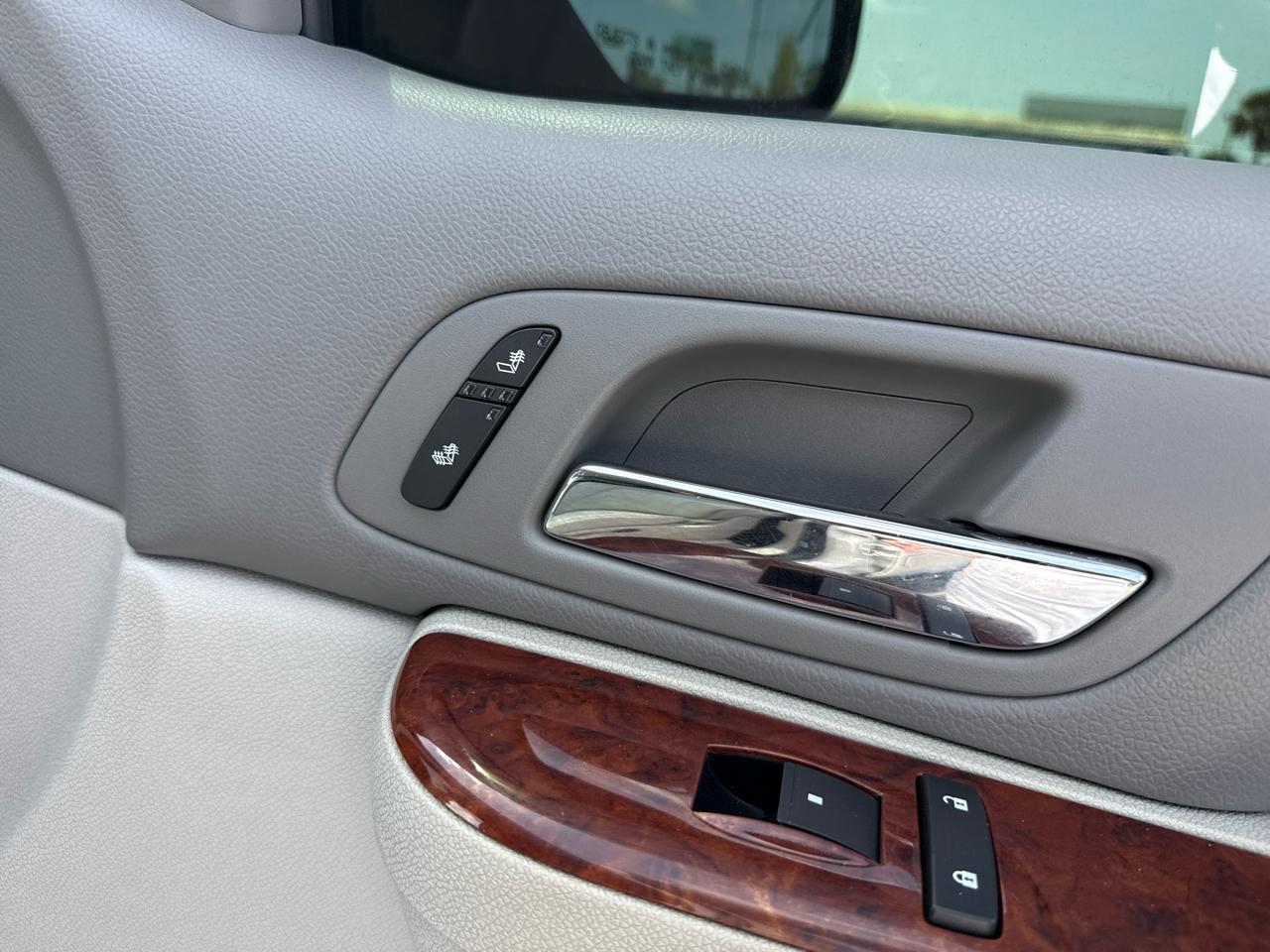 Chevrolet Silverado 1500 4WD Crew Cab 143.5" LTZ 2010