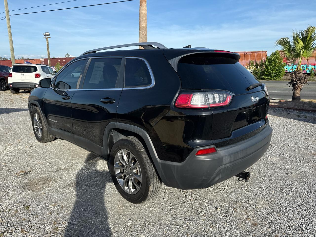 Jeep Cherokee Latitude Plus FWD 2019