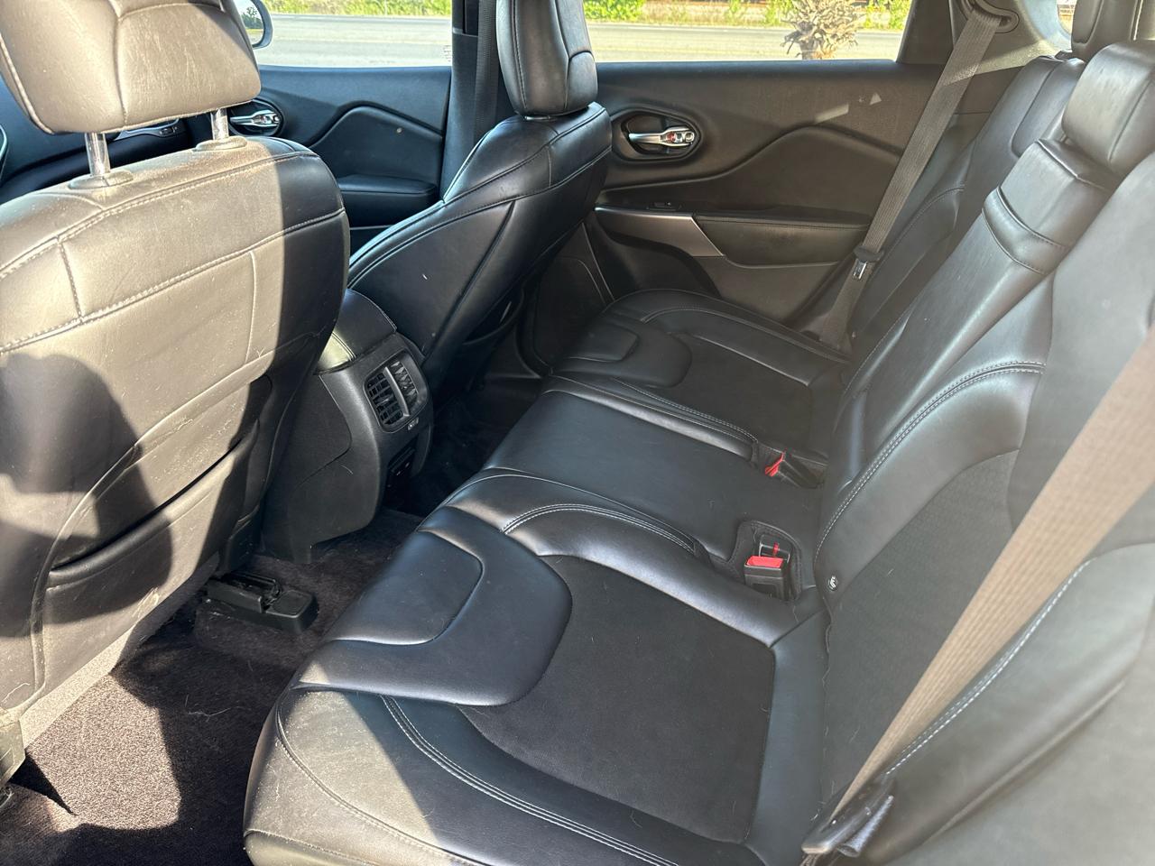 Jeep Cherokee Latitude Plus FWD 2019