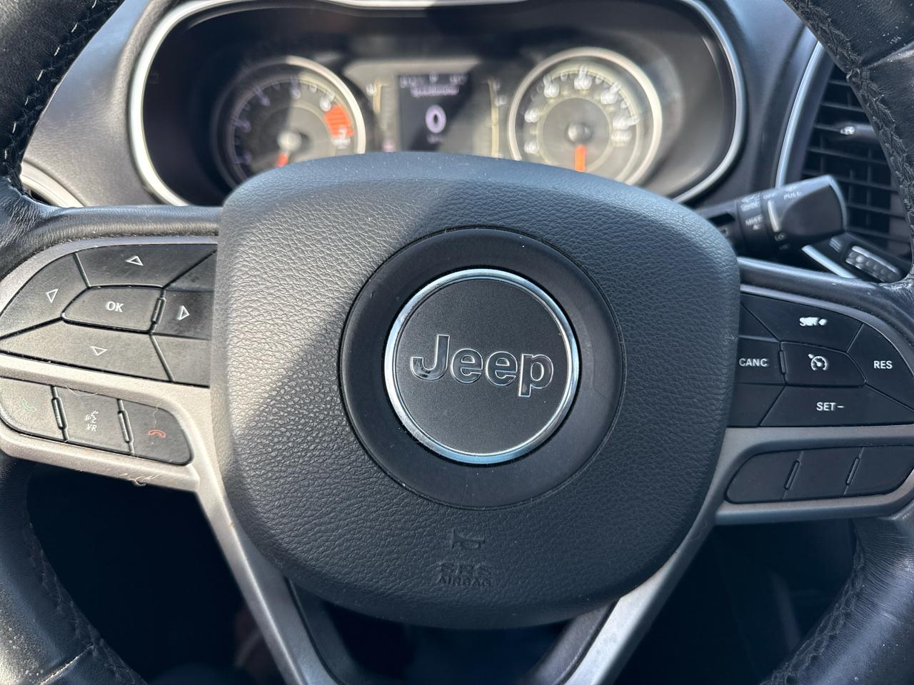 Jeep Cherokee Latitude Plus FWD 2019