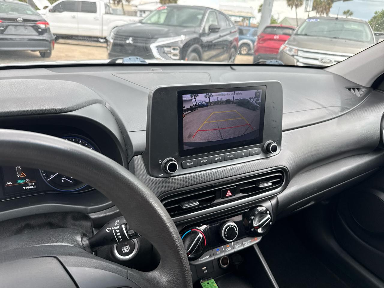 Hyundai Kona SEL Auto FWD 2022