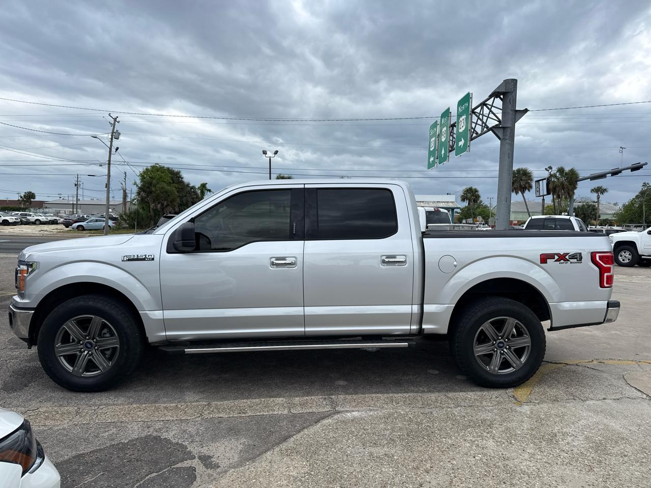 Ford F-150 4WD SuperCrew 145" FX4 2019