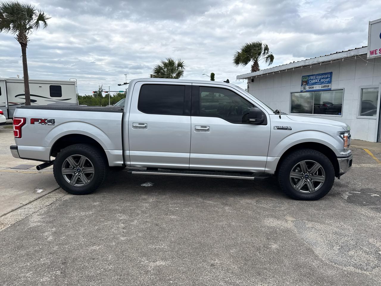 Ford F-150 4WD SuperCrew 145" FX4 2019