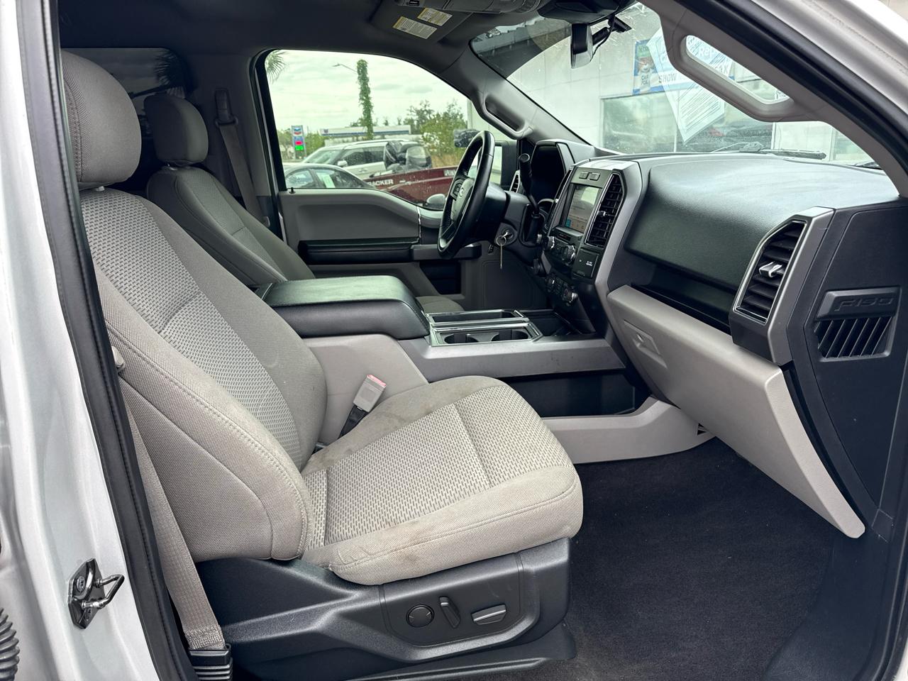 Ford F-150 4WD SuperCrew 145" FX4 2019