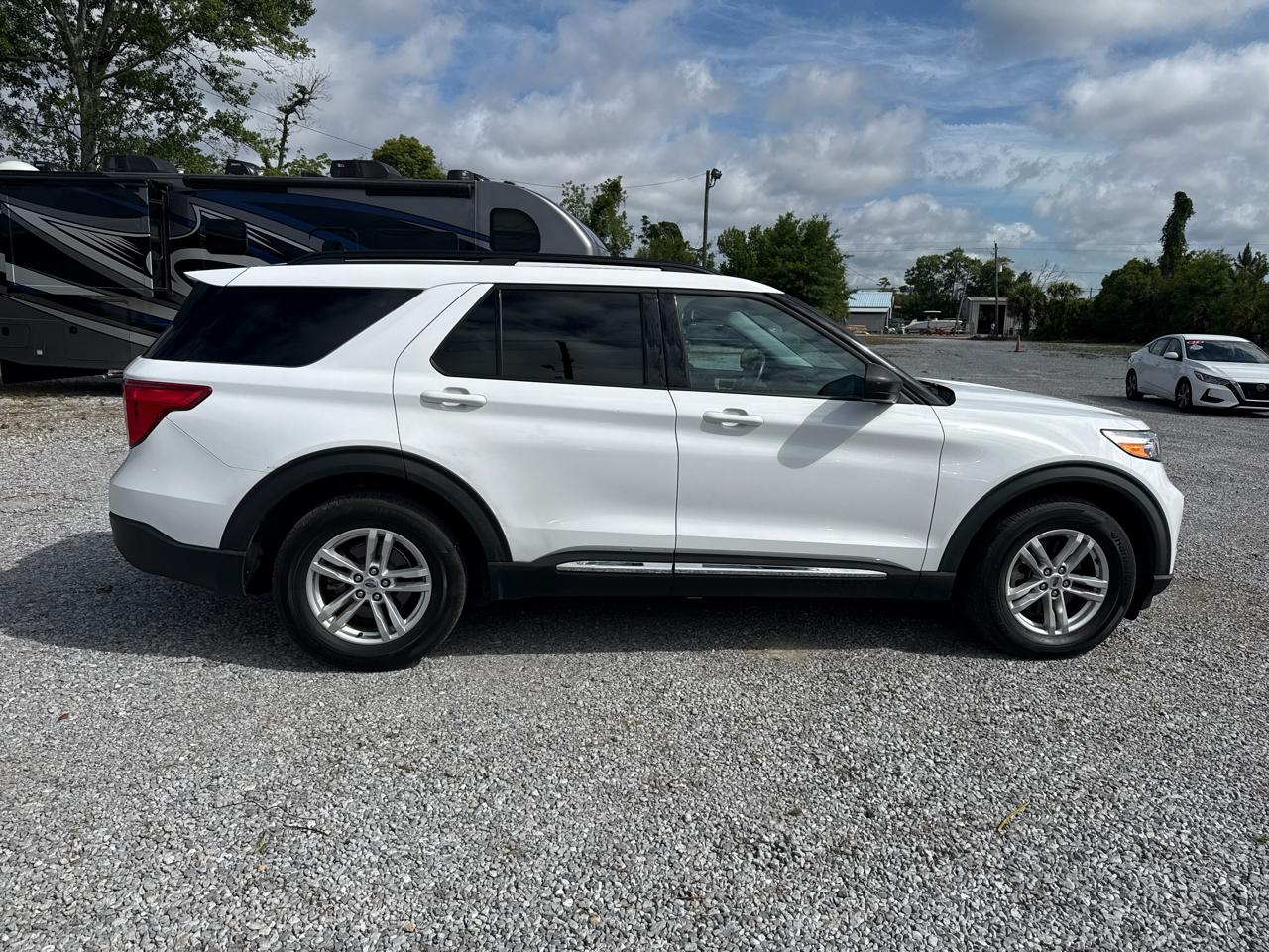 Ford Explorer XLT RWD 2021