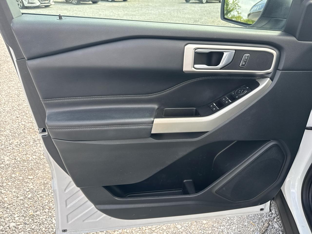 Ford Explorer XLT RWD 2021