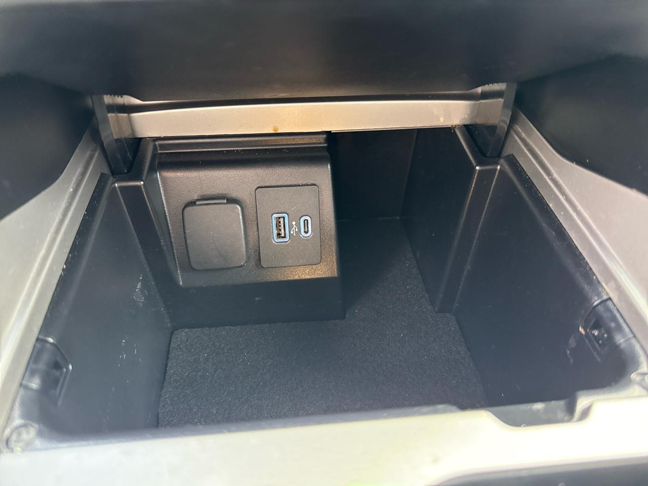 Ford Explorer XLT RWD 2021