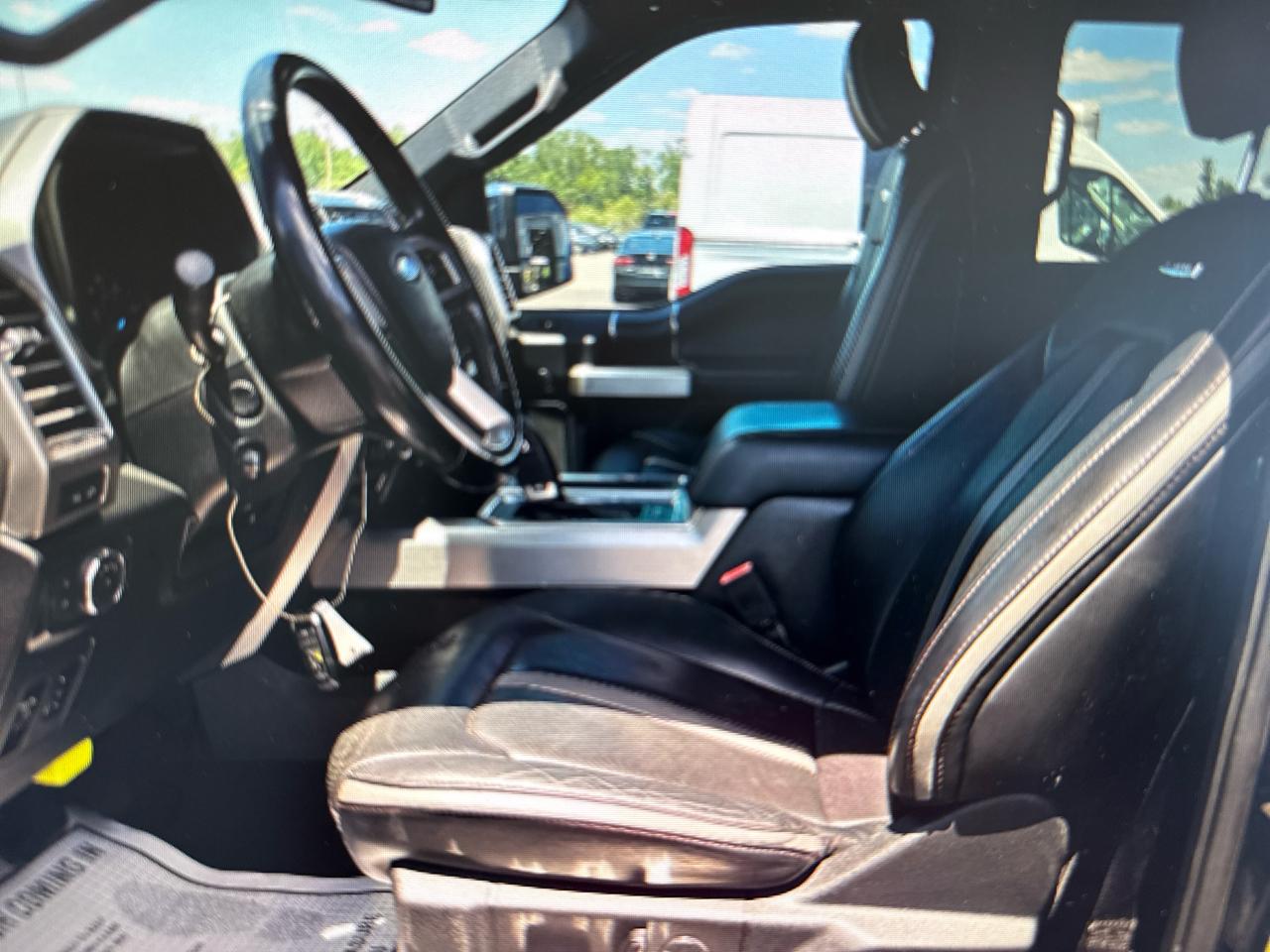 Ford F-150 Platinum 4WD SuperCrew 5.5' Box 2018