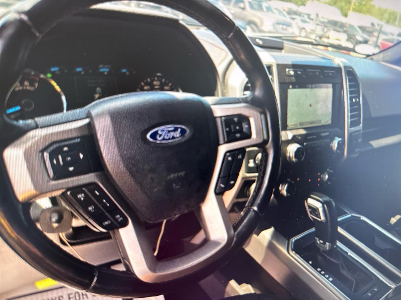 Ford F-150 Platinum 4WD SuperCrew 5.5' Box 2018