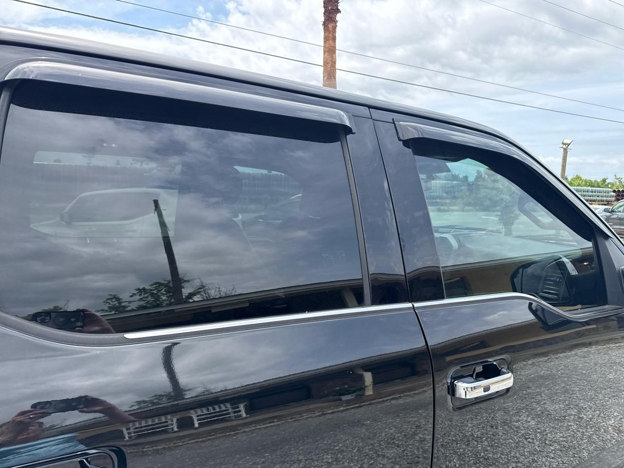 Ford F-150 Platinum 4WD SuperCrew 5.5' Box 2018