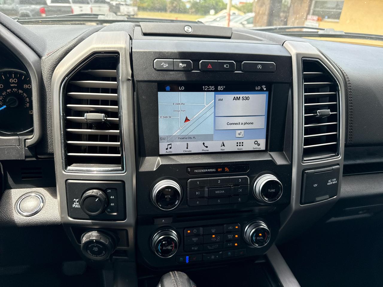 Ford F-150 Platinum 4WD SuperCrew 5.5' Box 2018